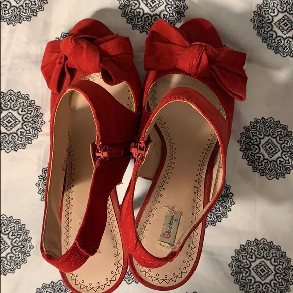 Red Suede Heels - Picture 5 of 8